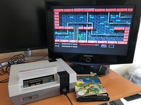 Teenage Mutant Hero Turtles - Nintendo NES - PAL - Boxed - Genuine