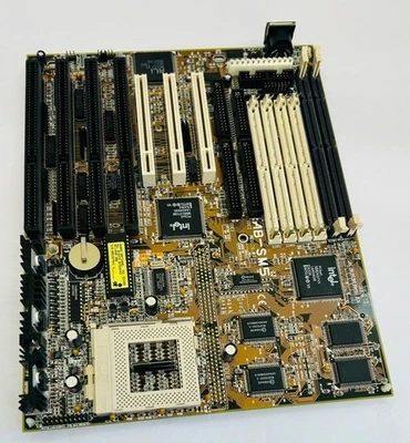 ABIT AB-SM5 REV:1.01 Socket 7 Motherboard, 4 x ISA and 3 x PCI Slots - Vintage - Image 1 of 4