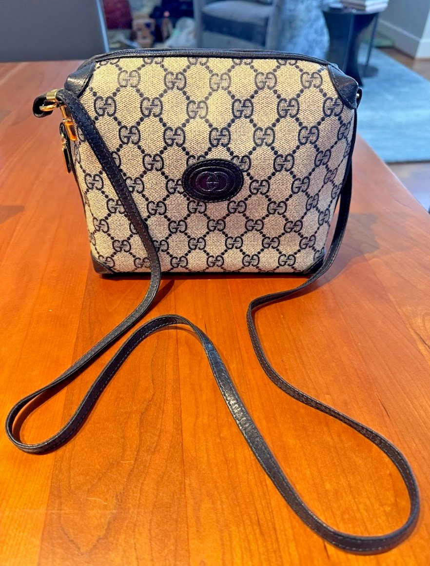 CARINO! Borsa a tracolla Gucci Supreme vintage blu navy