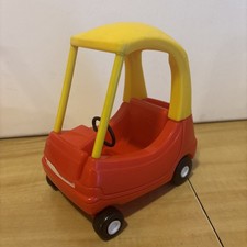 Little Tikes Dollhouse Size Cozy Coupe Mini Car Red Yellow Vintage miss. sticker