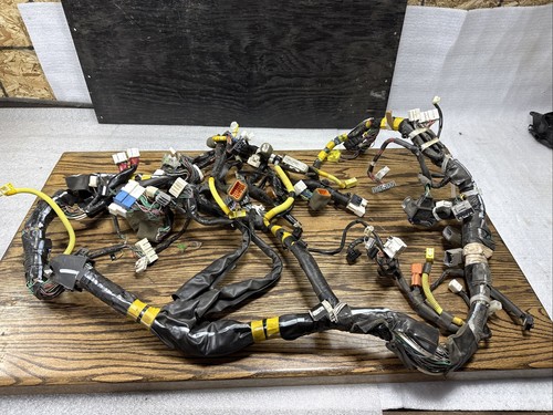 Used OEM Toyota Dash Wire Harness 82136-60053 for 1998-2002 Land Cruiser – 100 - Picture 8 of 13