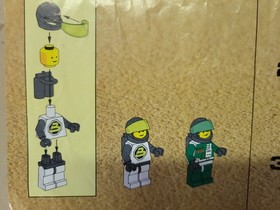 LEGO Space Police: Rebel Hunter (6897) with Instruction Booklet