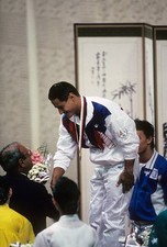 Summer Olympics USA Greg Louganis victorious receiving gold medal - Old Photo