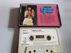 PARADE OF POPS 17 - 16 SOLID GOLD HITS - CASSETTE TAPE ALBUM 1980