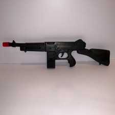 Vintage KUSAN Inc. 2239 Plastic Toy Submachine Gun   Clicker/Ratchet