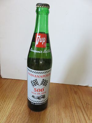 INDIANAPOLIS 500 INDY (May 27th 1979) RICK MEARS Champion FULL 7up Bottle