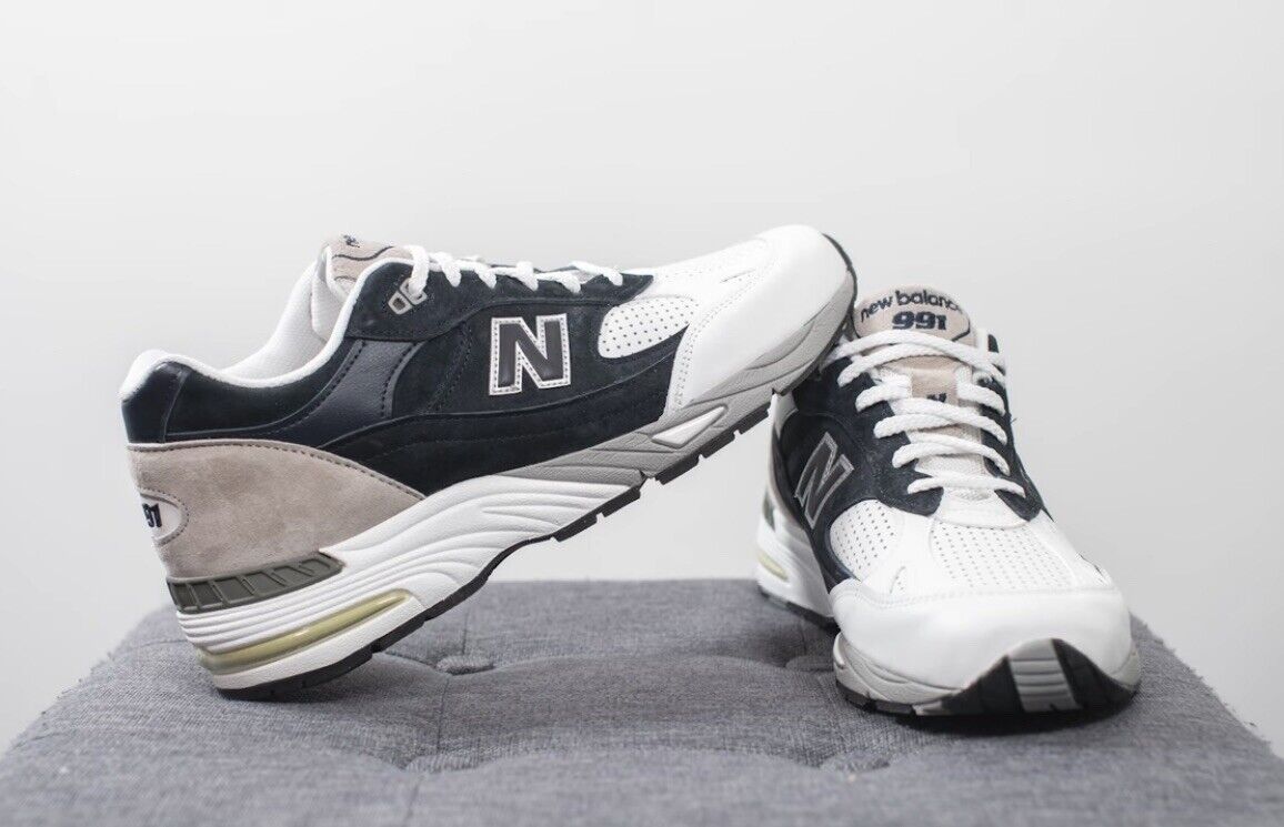 SNS X New Balance 991 Black And White Men's Size 9.5 SNS X New Balance 991 Black And White Men's Size 9.5
