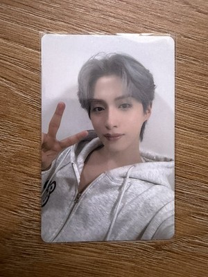 ONEUS RAVN La Dolce Vita 2023 Europa Photocard
