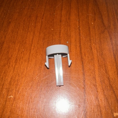 Botón de reinicio PlayStation 1 eliminado del modelo SCPH-9001 - Imagen 2 de 3