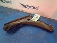 Triangle de suspension Peugeot 108