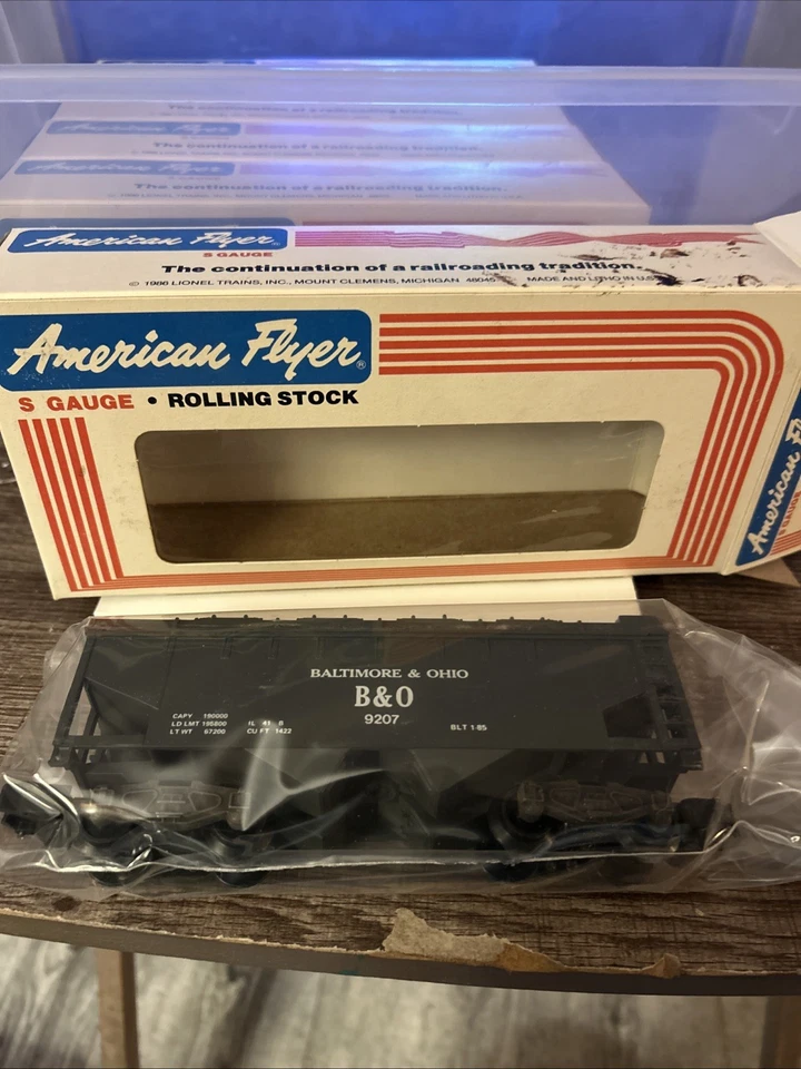 Amer Flyer 4-9207 B&O Covered hopper New In Original Packaging - Image 2 of 4