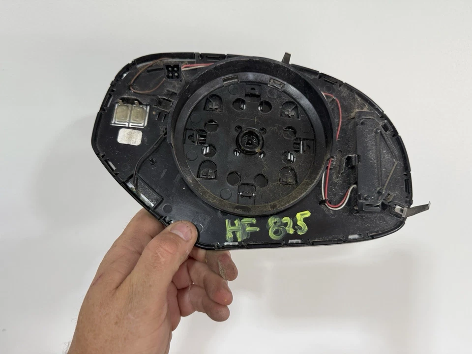 09-14 CHEVY TAHOE SUBURBAN YUKON ESCALADE DRIVER TURN SIGNAL MIRROR GLASS OEM - Image 4 of 4