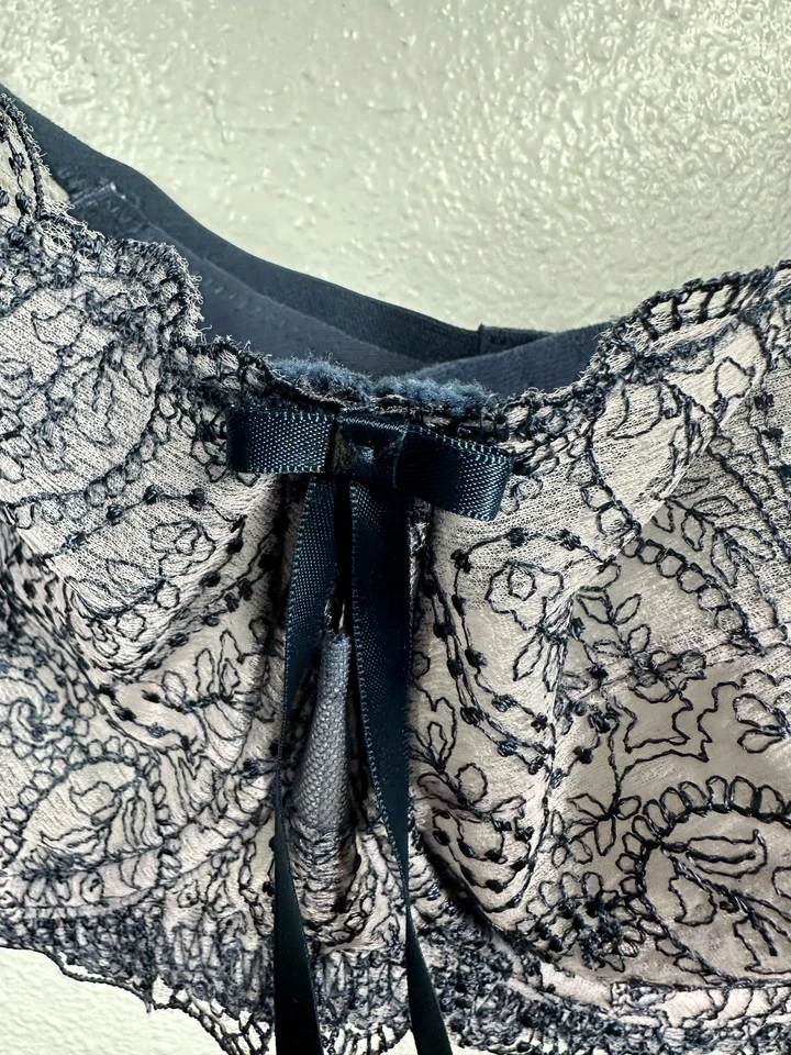 Sujetador Fayreform Candid para mujer 40D 18D con aros encaje bordado soporte nuevo Foto 4 de 4