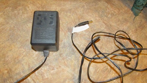 HOMEDICS TRANSFORMER D12-10-1000 (ADP-2) 12V 1000mA DC Power Supply Adapter - Picture 1 of 2