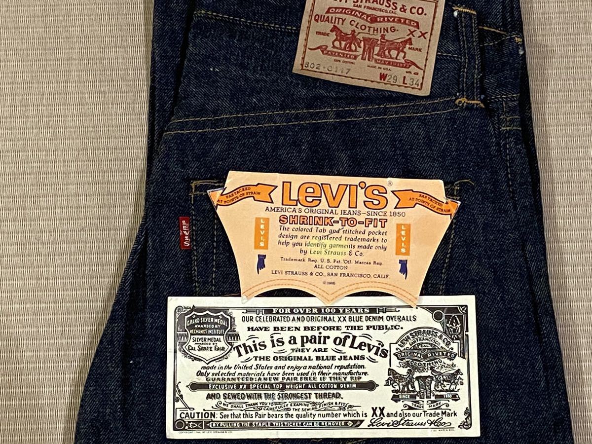 1960s Levi's 502-0117 Big E 16 Button Red Line W29L34 1960s Levi's 502-0117 Big E 16 Button Red Line W29L34