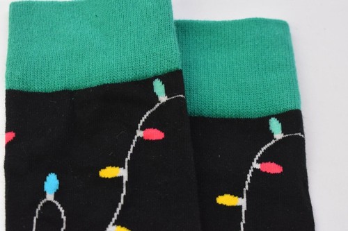 Lot Of 2 Unisex Holiday Themed Christmas Socks Stretch Various Brands Sizes 6-12 - Picture 5 of 7
