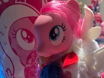 My Little Pony SDCC 2015 Exclusive Pinkie Pie Chicken Bucket