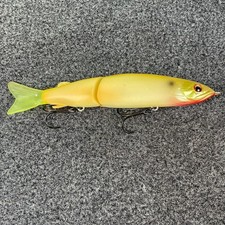 FLT Zillva 140S Slow Sinking Glide Bait Swimbait 5.6" 1oz - Bone Yellow