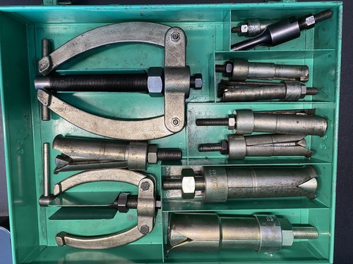 Kukko No.25B Ball Bearing Pulling And Extractor Set/Bearing-Puller W/ Metal Box