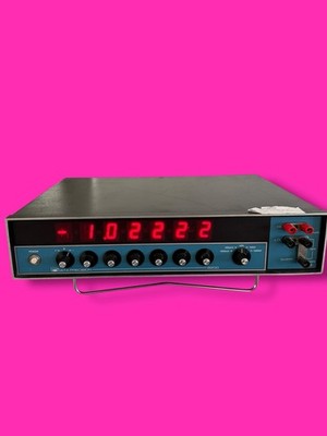 Data Precision 8200 Programmable DC Voltage Current Calibrator UNIT ONLY