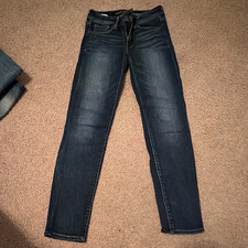 American Eagle Women's Super Stretch Skinny Jeans Blue Dark Wash Low Rise Size 2