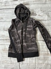 Athleta Triumph Full Zip Jacket Women s Small Black Gray Camo Fleece Lined Hood