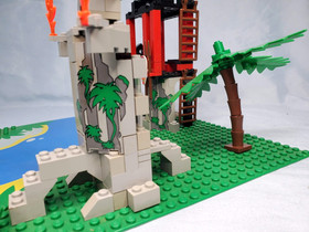 Lego 6278 Enchanted Island - Pirates Islanders- 100% complete- 1994 -please read