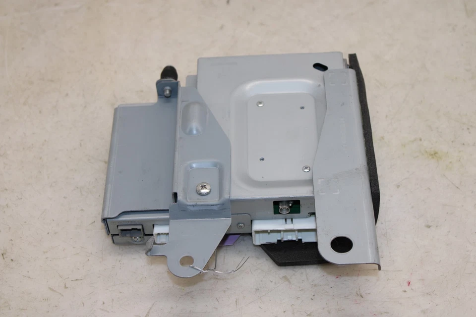 Radio Fiat 124 Spider Abarth 2017-2020 NC3K66DRX OEM MZ39 Foto 3 de 4