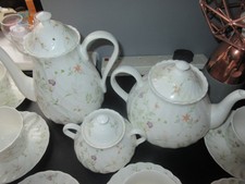 Vintage bone china Wedgwood Campion Tea Set x 14 Pieces