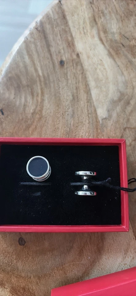 Centros de gemelos Hugo Boss azul y plata esmalte cromado (precio de venta sugerido por el fabricante 150 GBP) NUEVOS EN CAJA Foto 4 de 4