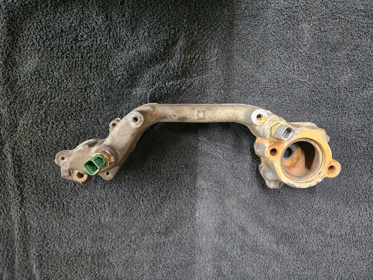 Coolant Crossover Pipe Thermostat Housing 4.6 Ford Mustang 1L2E