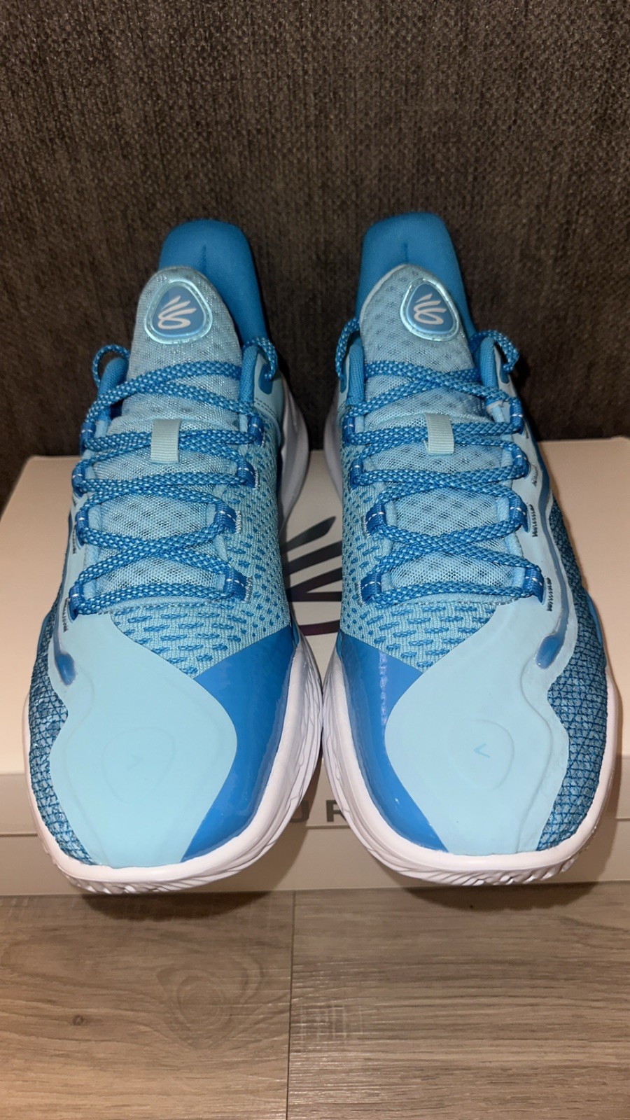 Under Armour Curry Flow 11 Mouthguard Mens Sz 12 Carolina Blue White 3027725-400 thumbnail 2