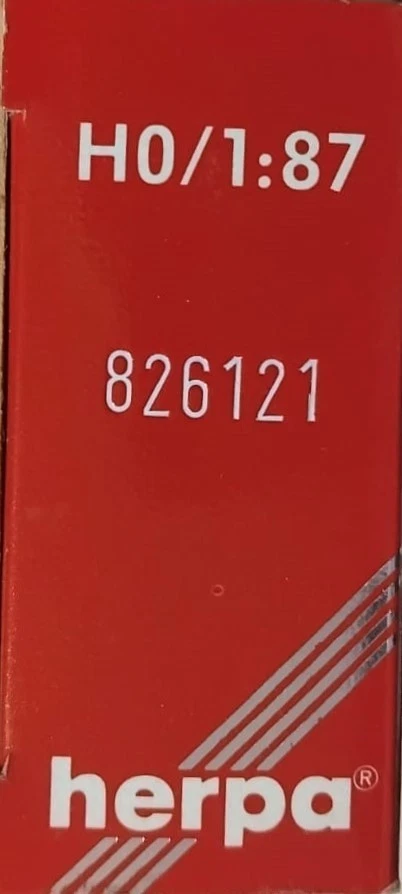HERPA 826121 Camion cisterna autoarticolato 5 assi MB "BP" - scala H0 - Immagine 2 di 4