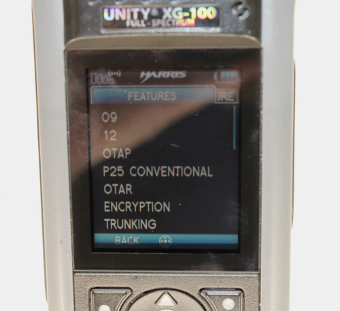 Unity Xg 100m Harris UNITY XG-100P Tri-Band PHASE 2 P25 Trunking/Conv Radio & Battery ...