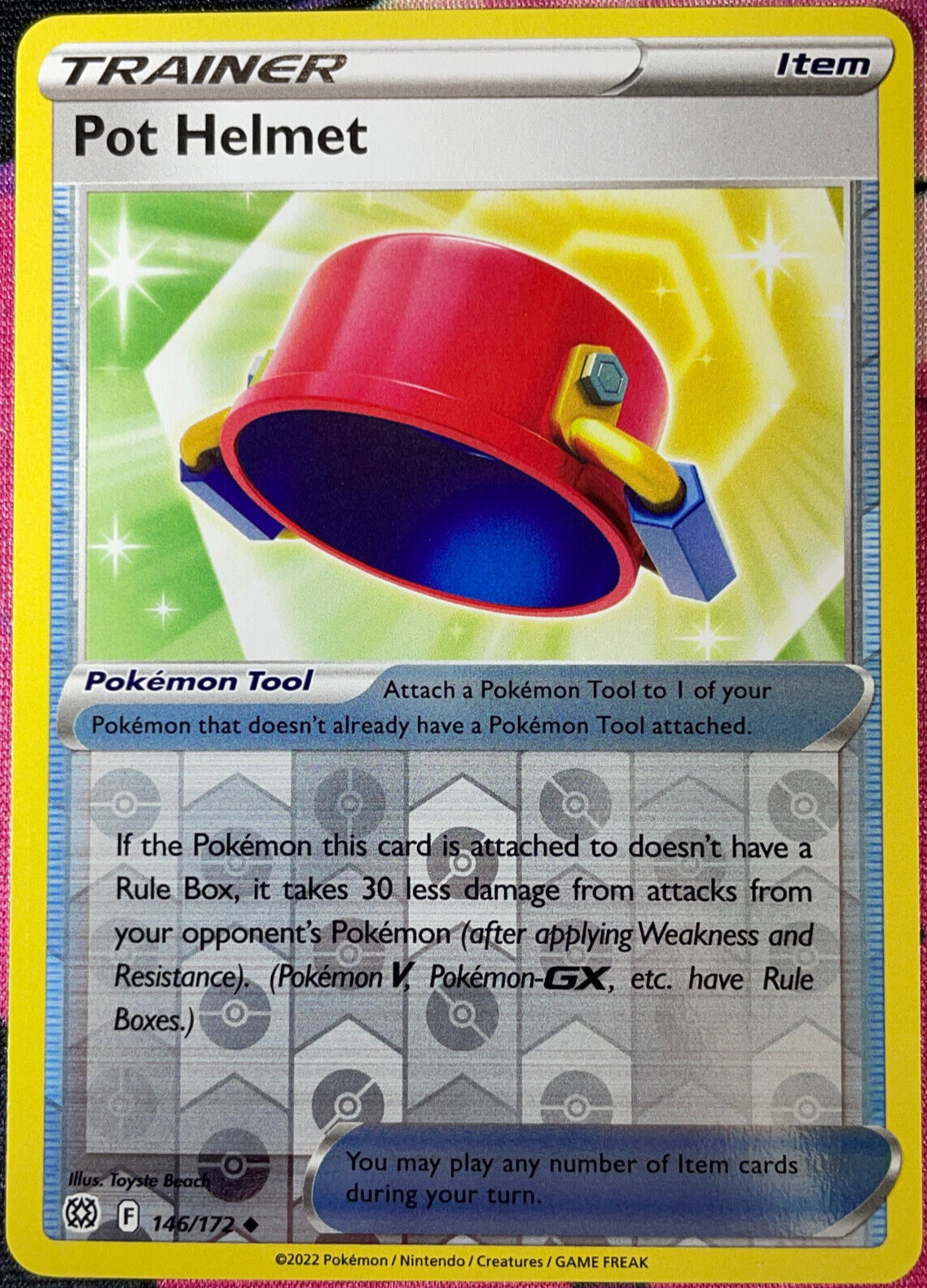Pot Helmet Reverse Holo - 146/172 - Brilliant Stars Pokemon 2022