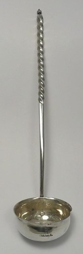 Georgian Solid Sterling Silver Cream / Sauce Ladle (6 ¾”) – Hallmarked c1800 - Picture 2 of 12