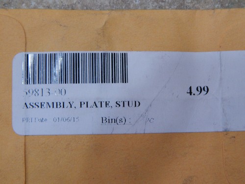 Harley Davidson Stud Plate Assembly P/N: 59813-00 - Picture 2 of 2