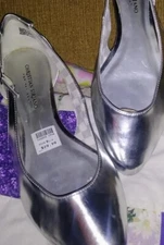 Christian Siriano For Payless Women's Silver Flats  Size 9.5 New With Tags No...