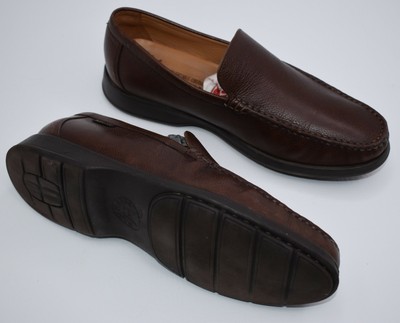 clarks swift turn