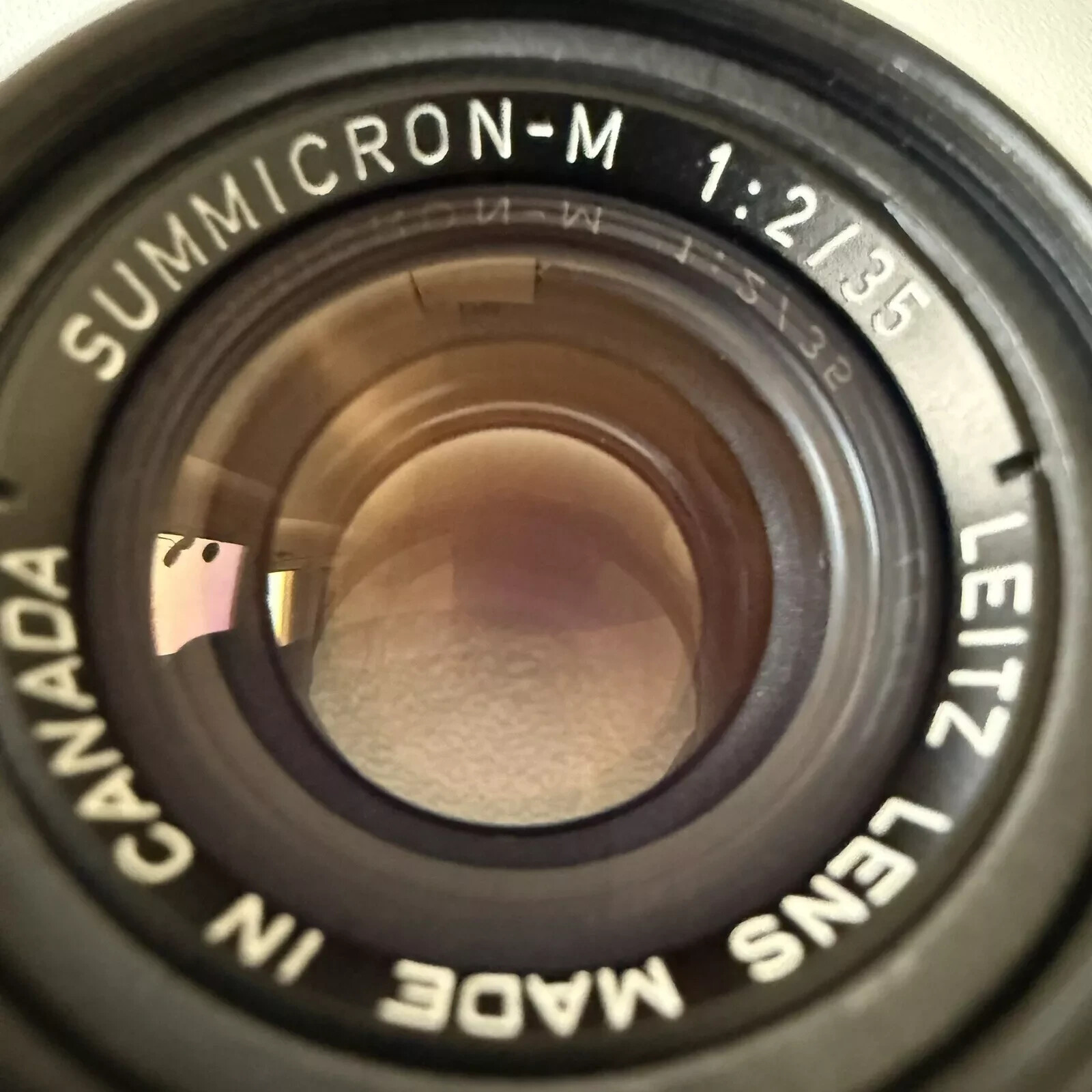 Leica Summicron 35mm f/2 v4 