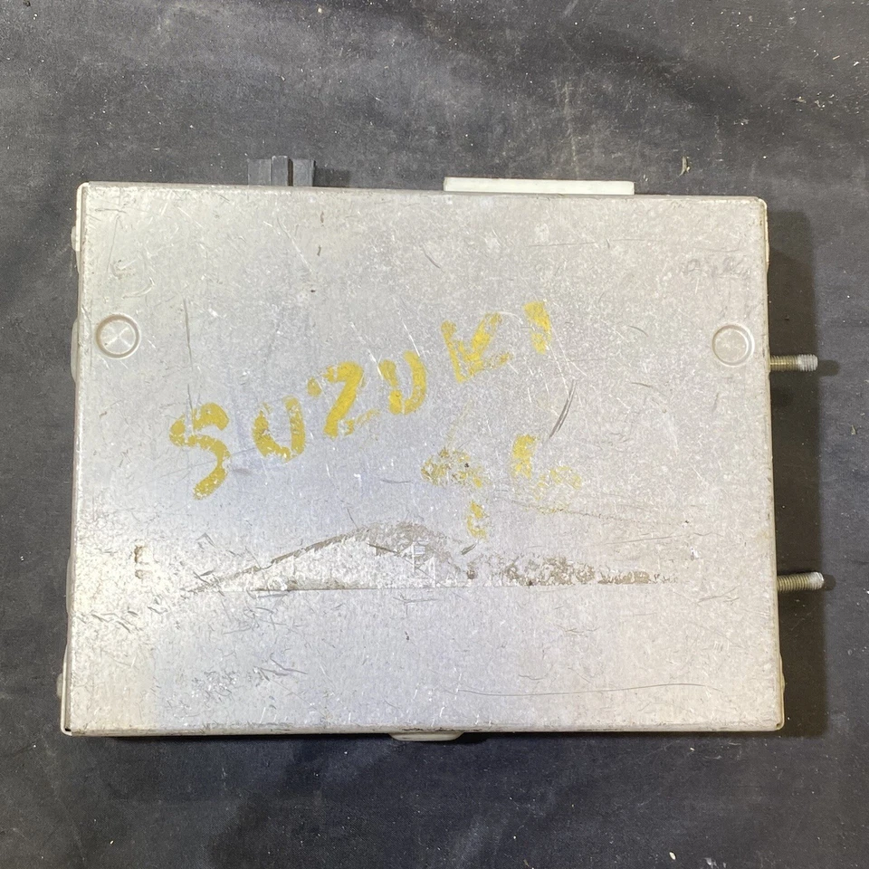 MÓDULO DE CONTROL ABS SUZUKI X-90 1996-1998 3394070E10 Foto 4 de 4