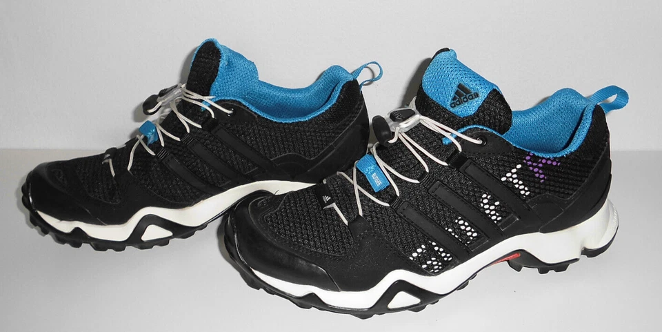 adidas Swift Outdoorschuh Gr. 37,5 schwarz/weiss/blau