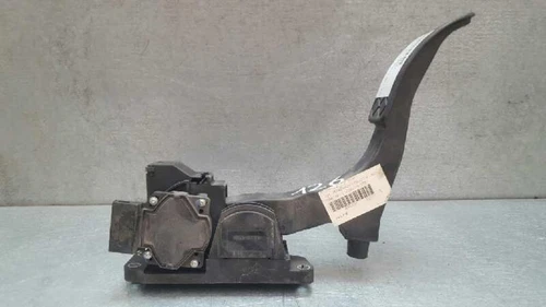 6Q1721503E Potenziometro Acceleratore per VOLKSWAGEN POLO IV (9N1) * 138241