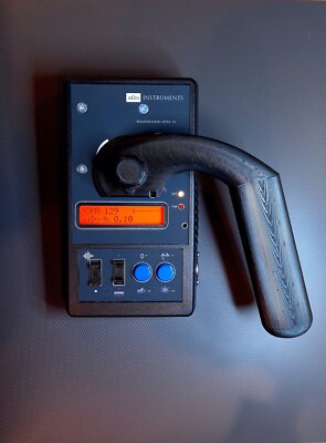 Black color geiger counter dosimeter  /w SBT10A,USB iR Arduino IDE compat