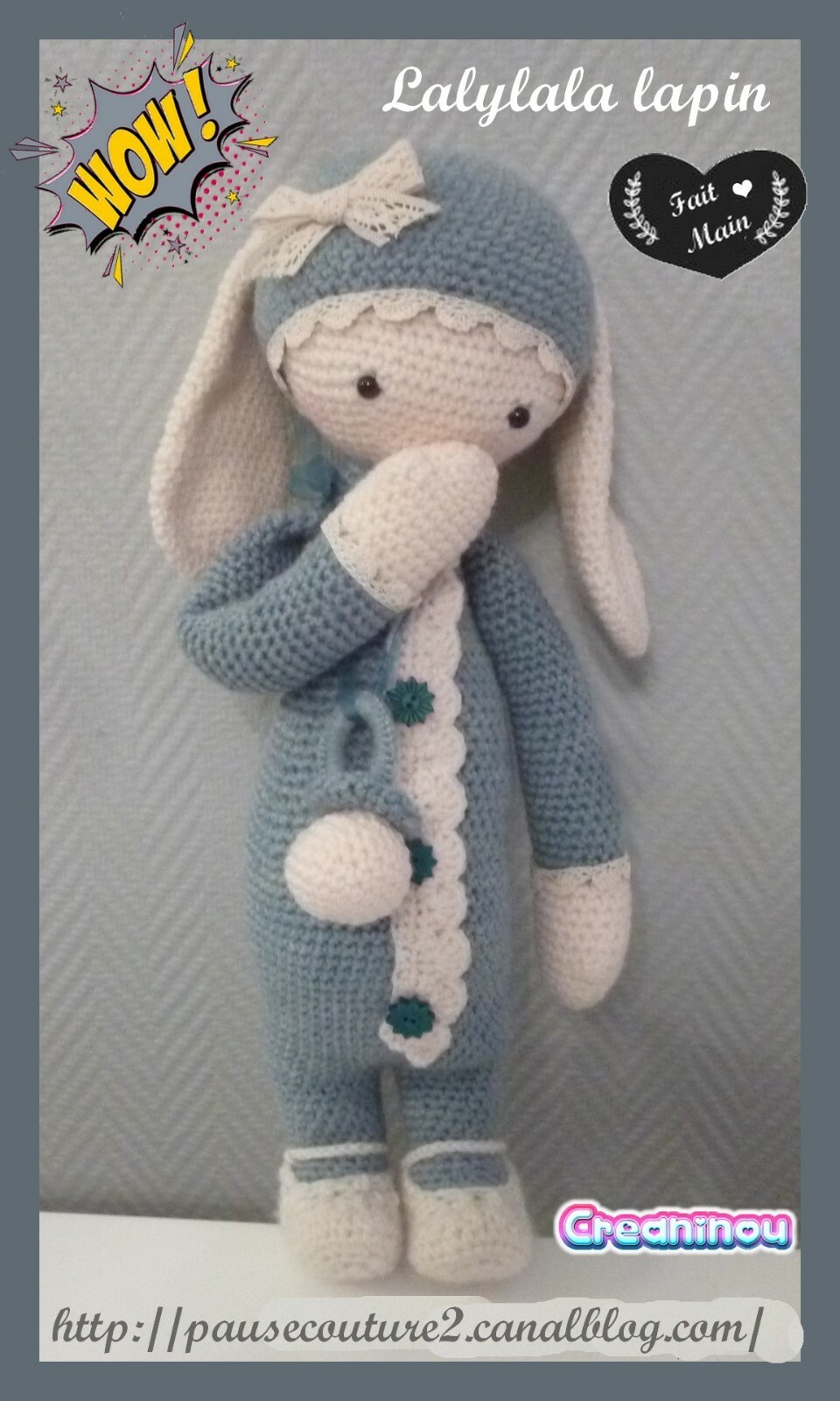Lapin amigurumi fait-main Lalylala en laine tricotée verte et blanche 45cm