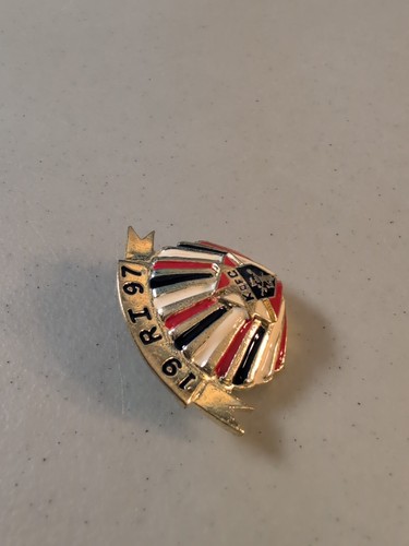 Prendedor de sombrero de solapa Caballeros de Colón 1997 (K de C) Rhode Island Clamshell - Imagen 7 de 24