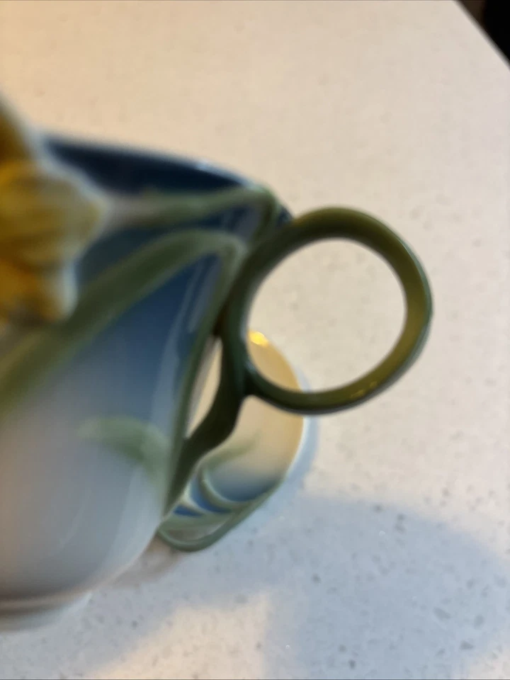 Taza y platillo de porcelana fina vintage FRANZ Freesia Spring Foto 4 de 4