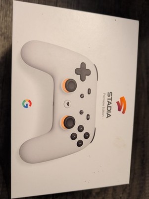 Google Stadia Premiere Edition Controller Chromecast Ultra Bundle White