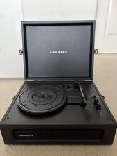 Crosley Voyager CR8017 -BK 3 Speed Portable Record Player With Bluetooth