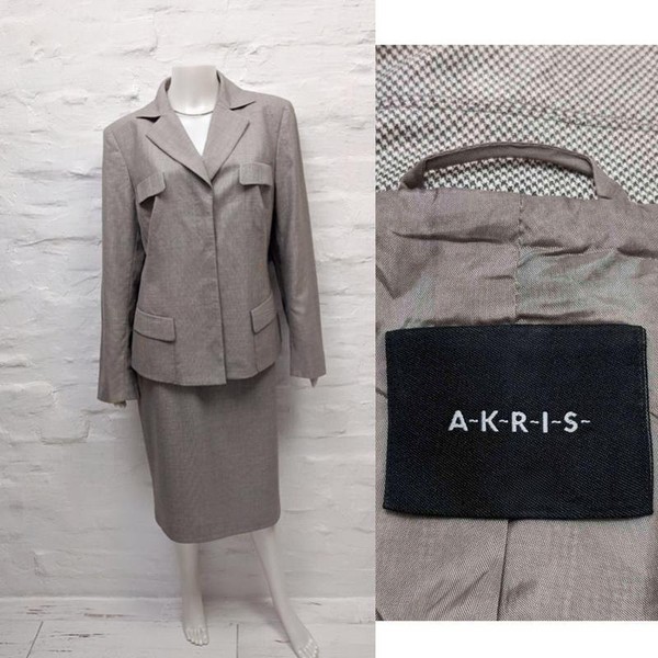 Women Akris Suit Grey Silk Wool 40 / L / 48